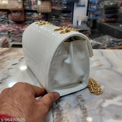 Croc textured net danda sling bag with heavy chain, best quality crossbody bag for women and girls