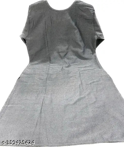 Woolen kurtis for women's winter wear, solid wool, three-quarter sleeves, regular fit