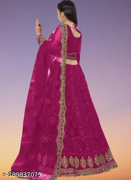 White net embroidered lehenga choli and dupatta set (free size), Indian wedding wear, heavy net material, leheriya pattern, half sleeve