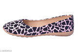 Pink velvet animal-print bellies for women, textured style with backstrap and comfortable sole