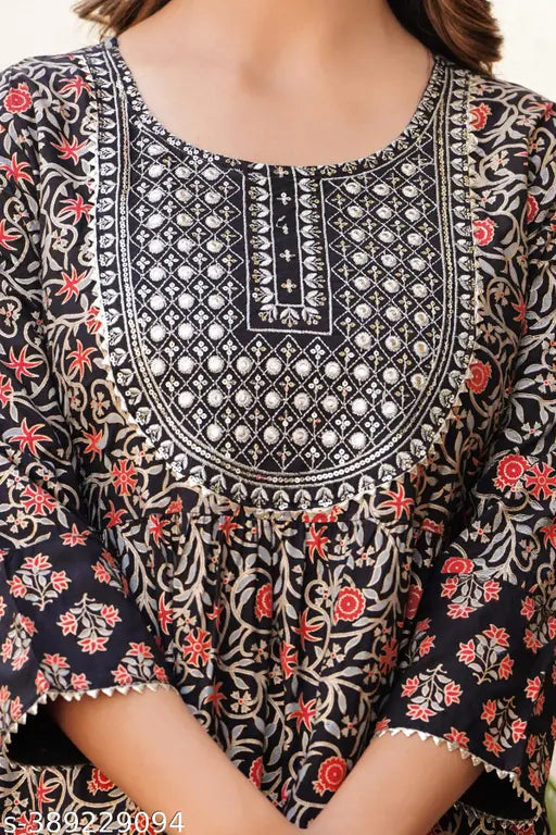 Printed colorful rayon Anarkali three-quarter sleeves, vibrant pattern for women's fashion, size M to 7XL