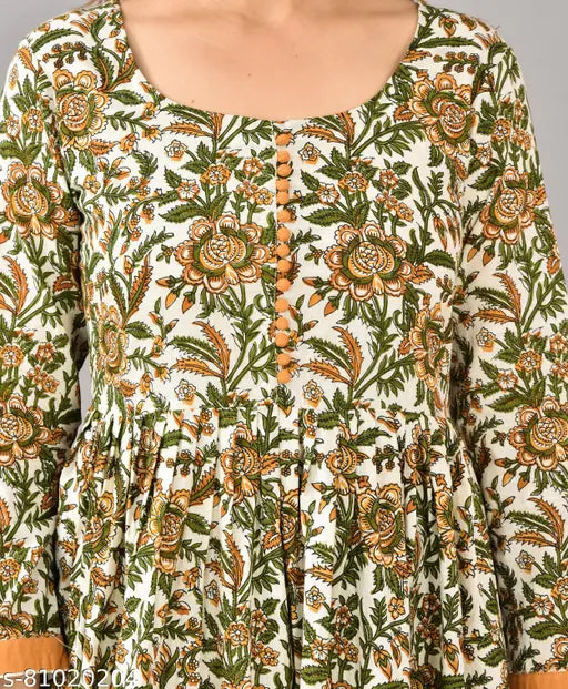 Green cotton A-Line kurti, three-quarter sleeves, printed combo. Women's fashion wear on mannequin, India origin
