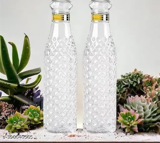 White, BPA-free plastic water bottle set, leak-proof and dishwasher safe, ideal for home, kitchen, travel, office use, featuring crystal diamond design and comfortable grip, perfect for fridge storage and multiple activities like trekking or camping