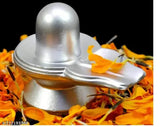 Silver Shivling idol, 32 grams, handcrafted by AS Ventures Pure Parad. Dimensions: 3 cm x 3 cm x 2 cm