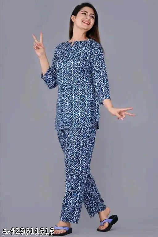 Rayon printed nightsuit, three-quarter sleeves, size range S-XXXL. Woman's comfortable sleepwear from India