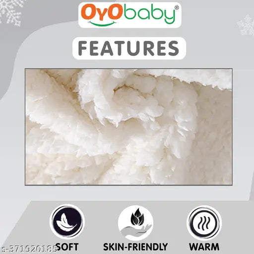 Star-printed fleece OYO BABY hooded baby blanket for newborns, ideal for mild winter