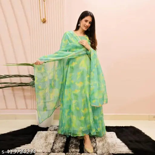 Georgette colorblocked kurta gown with printed dupatta, perfect for a beautiful and elegant wedding outfit