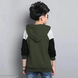 Myeonn Boys cotton printed sweatshirt for kids, specially designed for comfort with fun colors. Long sleeve, size 5-6 years (chest 13", length 19"). Made in India