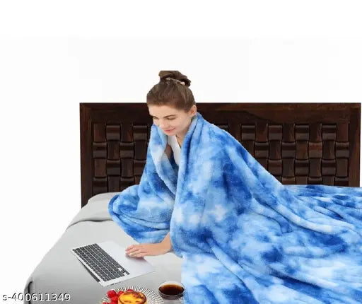 White polyester 3D-printed Changers Double Bed AC Blanket, free size (L90 x W85in), made in India