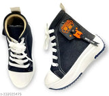 Synthetic casual shoes for girls, solid pattern, lace-up with rubber sole, size 4.5-9 years, made in India