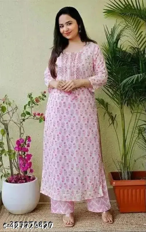 Women's rayon blend kurti pant set with three-quarter sleeves, printed net design, pack of 2 sizes (S-XXL), Indian origin