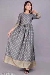 Rayon, three-quarter sleeve, printed combo Emperus women's kurta, India