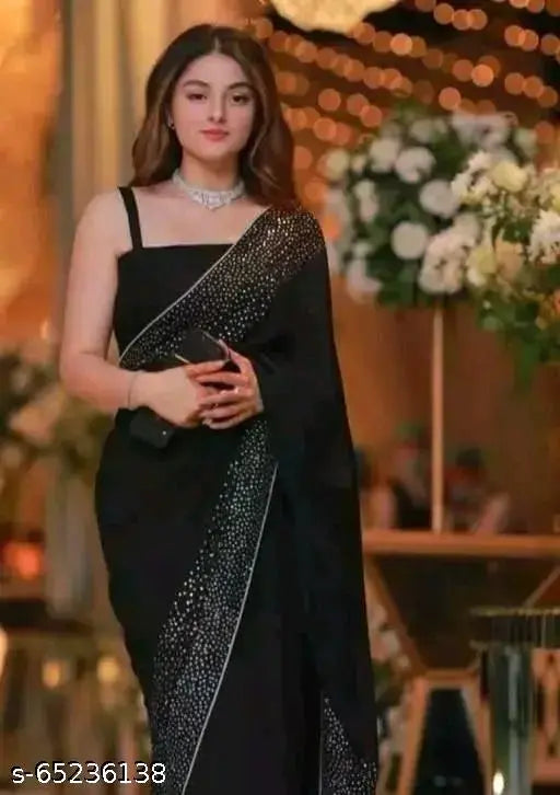 Whiteblack zebra stripe poly georgette saree with separate art silk blouse, free size (length 5.5m, blouse length 0.8m), Indian origin