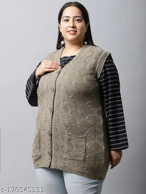 Beige acrylic sleeveless self-design sweater, plus size for women, warm and comfortable fashion