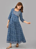 Trendy polka dot print cotton anarkali kurta in women's sizes, three-quarter sleeves, Indian origin