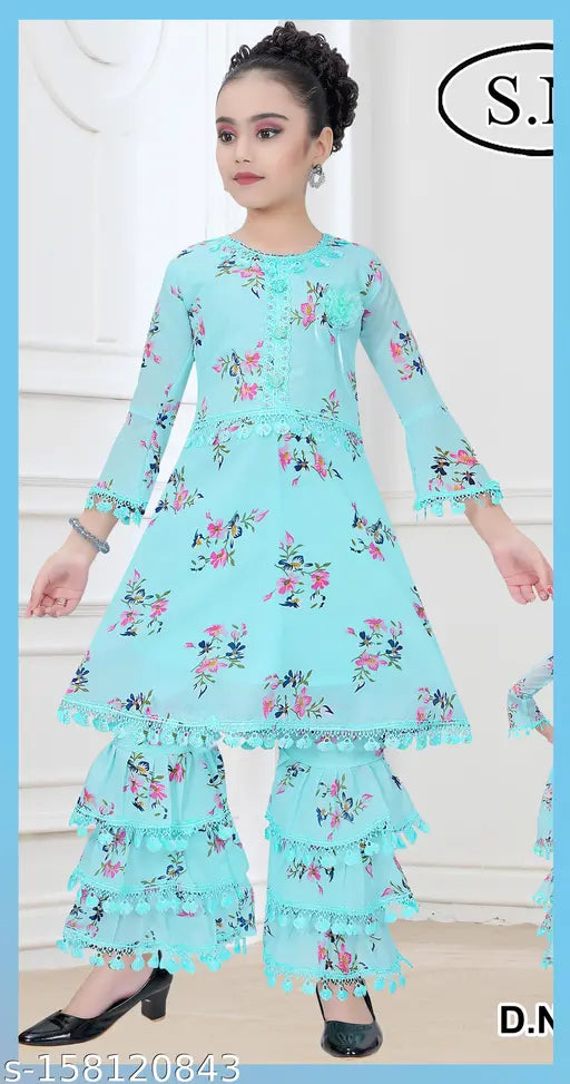 Modern Comfy Girls cotton blend kurta suit set, printed three-quarter sleeve for kids aged 3-8 years, India origin