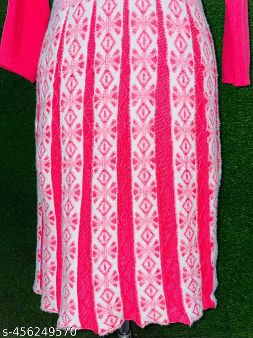 Women's stylish winter woolen kurti, three-quarter sleeves, printed combo, XL/XXL, India