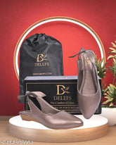 Leather women's ballerinas for party wear, handcrafted in India, available in various shades and sizes (IND-3 to IND-9)