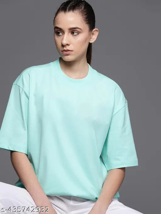 Oversized polycotton tee, plus size, funky print for women in multiple sizes and colors. Loose fit, three-quarter sleeves, pink color option available. Made in India