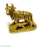 Brass cow and calf figurine, 160gm, Indian crafted animal statue for home decor or temple, yellow brass material