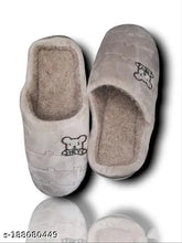 Soft plush EVA slippers for men & women - warm winter indoor carpet flip flops with textured net pattern, suitable for cold nights and bedroom use