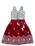 Embroidered cotton lengha choli with net dupatta for toddler fashion, sleeveless and various sizes from 6-8 years old, handcrafted Indian traditional wear