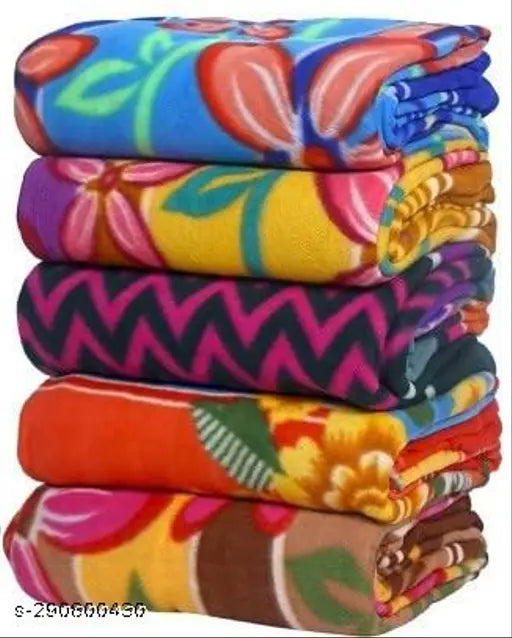 Lightweight Polar Fleece floral multipurpose blankets (5-pack assorted), soft and hypoallergenic for all seasons, perfect for single beds, couches, travel, or cozy winter nights