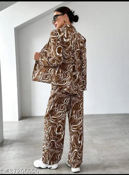 Long-sleeve crepe Women's Kurta set, Indian traditional attire in multiple sizes (S-XXL)