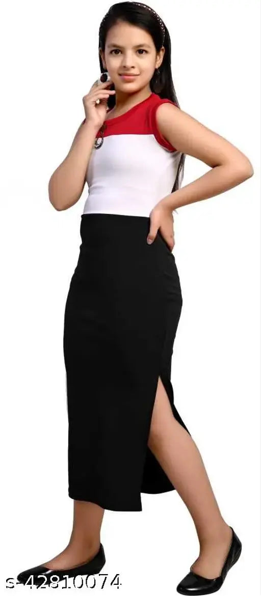 Multi-colored cotton blend dress pack for girls aged 8-13, featuring trendy Tiranga designs and sleeveless styles