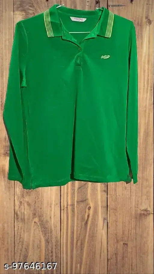 Green cotton long-sleeve trending top for girls, solid color style on mannequin