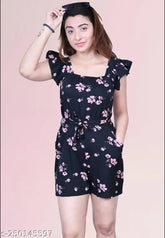 Women's printed poly crepe jumpsuit, flared short sleeves, side pockets, Western style