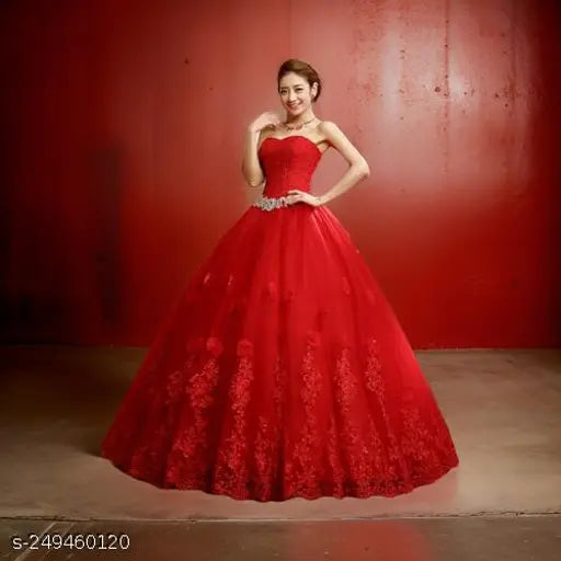 White net petticoat for a-line wedding dress, stretch spandex upper, hoop skirt, perfect for pluffy look. Hand wash, hang to dry or steam before use. Size 30" waist, 29" length. Made in India