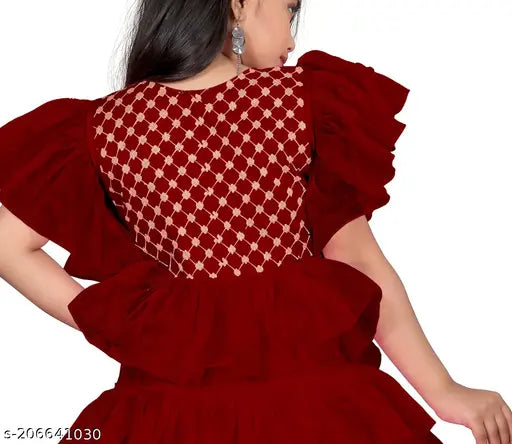 Net stitched kids gown, solid color with short sleeves. Perfect for Indian festivals and celebrations. Available sizes from 5-16 years