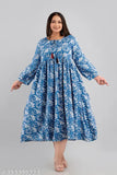 Plus size cotton kurti, three-quarter sleeves, printed combo. Beautiful plus size long gathered kurti in India
