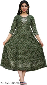 Green cotton slub Anarkali kurti with silver-toned ethnic motifs, three-quarter sleeves, keyhole neck, and maxi flared hem - AAYUMI Woman
