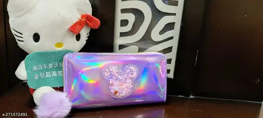 Free size printed PU mini wallet with 2 compartments and zip closure, perfect for women's essentials