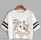 Trendy cotton blend printed t-shirt for women, short sleeves, size S (bust 34in, length 22in), made in India