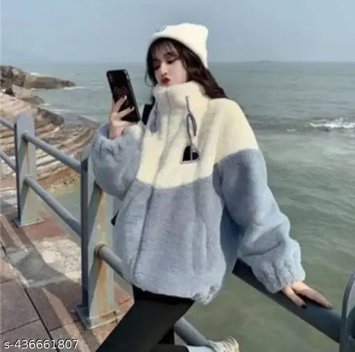 Blue & White Colorblocked Women's Wool Fur Hoodie Jacket, warm and skin-friendly winter wear for adults