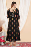 Rayon three-quarter sleeve women's printed kurti in vibrant print pattern, high-quality Indian craftsmanship