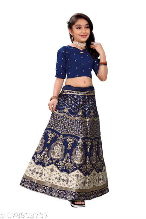 Bamboo lehenga and choli set for kids, featuring jacquard stitch and zari woven pattern. Ideal for special occasions, sizes 7-12 years
