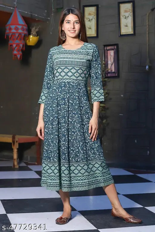 Rayon discharge print kurta, three-quarter sleeve, India-crafted, vibrant handwork pattern on display