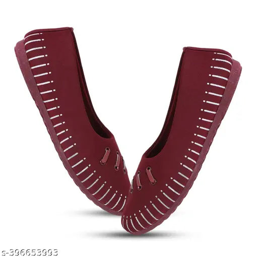 Synthetic summer bellies for women - lightweight, comfortable, and stylish with textured pattern, closed back. Made in India