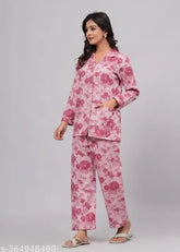 Women's cotton nightsuit set, comfortable, long-sleeve pyjamas with printed pattern. Made of cotton blend, available in M, L, XL, XXL, XXXL, 4XL, 5XL, suitable for various sizes