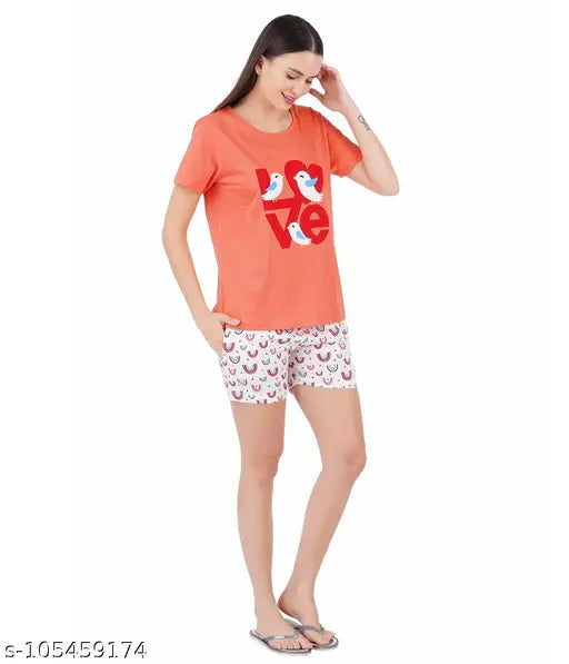 Women's printed cotton top & shorts set (pack of 2), multicolor night suit on display stand