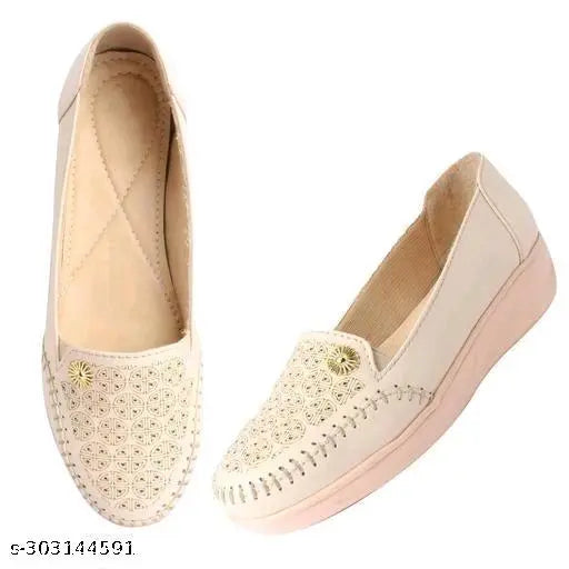 Synthetic pink ballerina flats, solid design from India