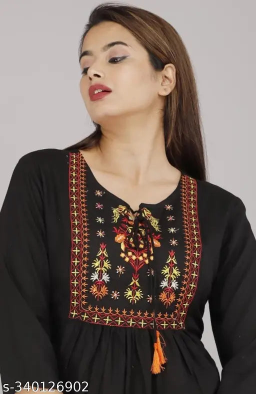 Embroidered rayon topper, TRENDY TOPPERS EMRODY UMA - three-quarter sleeve, Indian embroidery on display