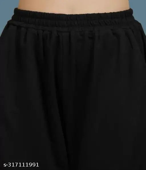 Black cotton blend jogger, loose-fitting casual wear for everyday comfort. Made in India (size 26/waist 26in, length 38in, hip 32in)