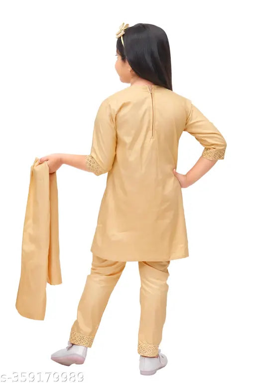 kids cotton blend A-line kurta pajama with dupatta, solid pattern, long sleeves. Available sizes: 12-18 Months to 9-10 Years. Indian origin