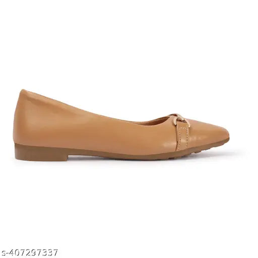 Synthetic beige mule shoe, solid net pattern. Indoor footwear for sizes IND-3 to IND-9, made in India