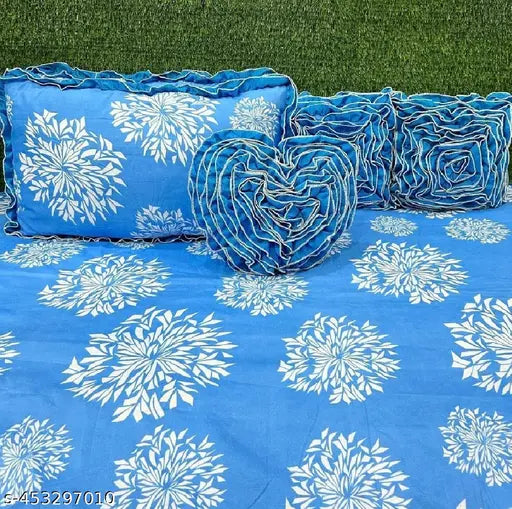 Amber Trading Company 6 Piece Set Gift Pack: Floral-patterned 300TC cotton flat sheets & pillow covers for double/king size bed, includes heart cushion set (90x100), Indian origin